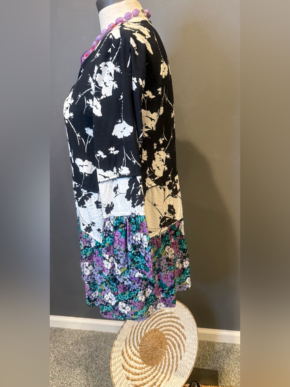Boho Floral Tiered Tunic Top in Black, White & Purple - Picture 3 of 6